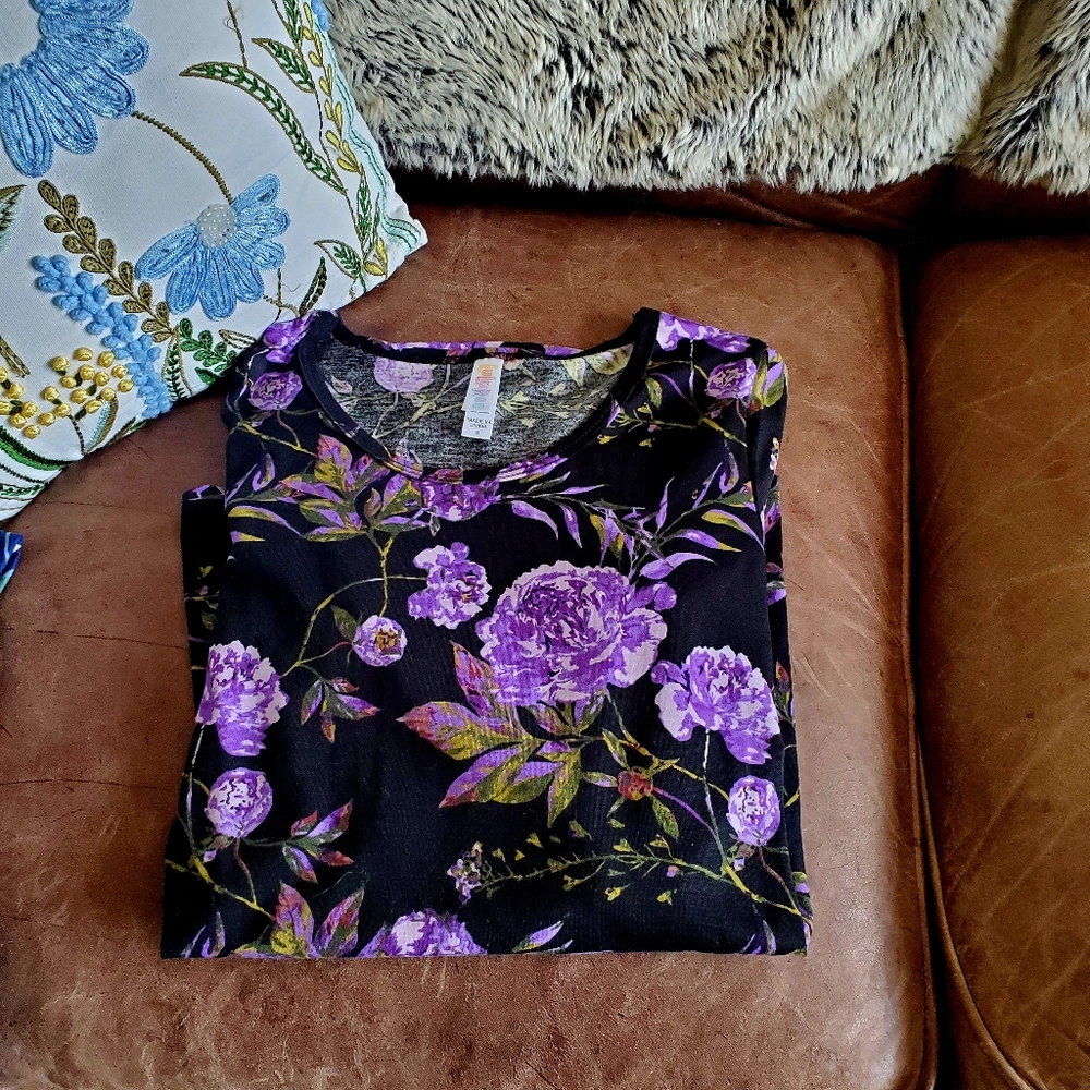 Lot of FIVE Floral Long Sleeved Lynnae Tops